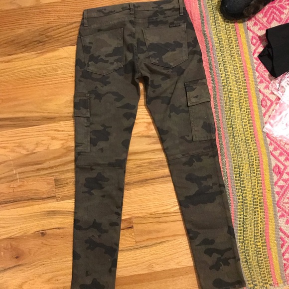 COPY - Colby Ankle Moto Skinny Cargo Jeans - Picture 7 of 8